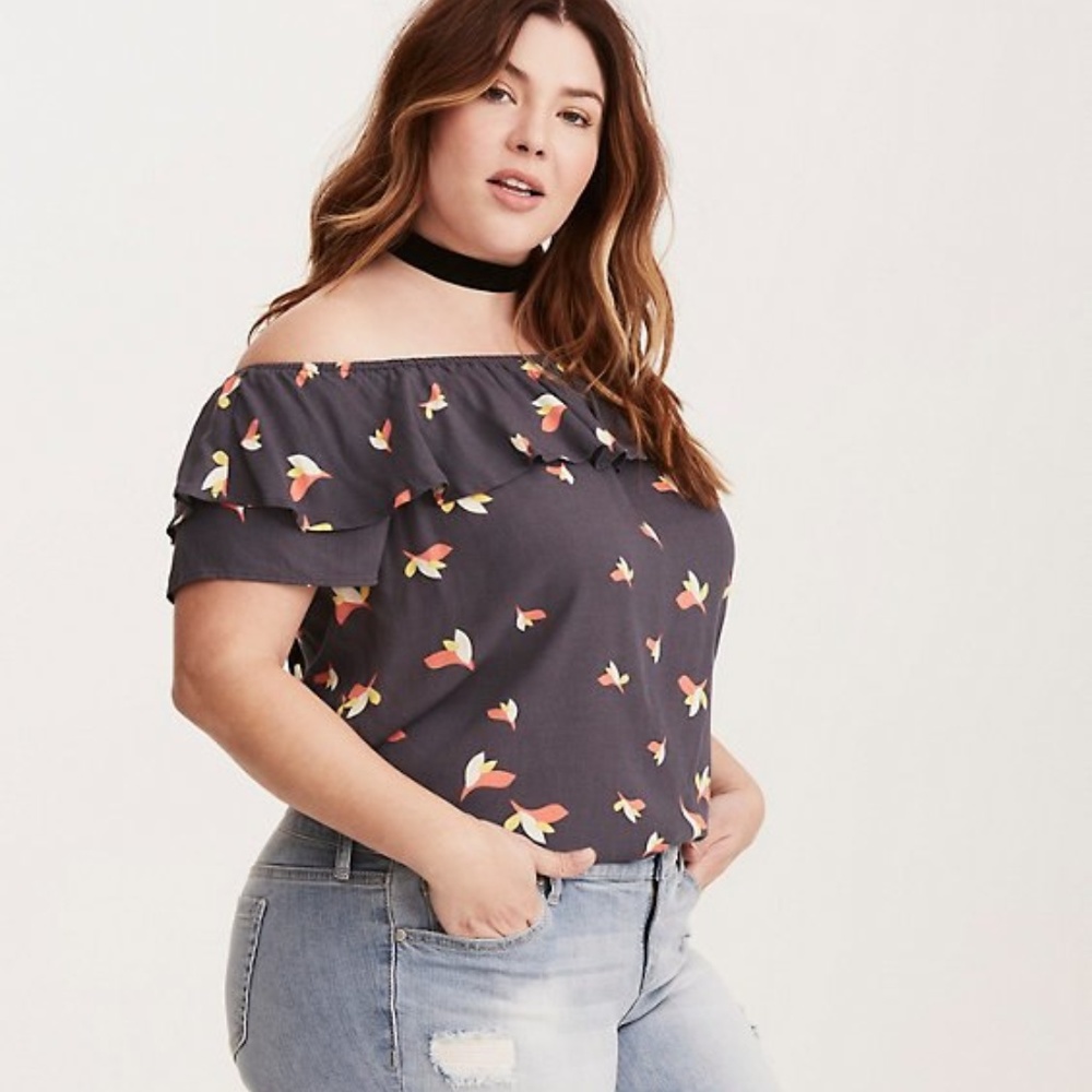 Torrid FLORAL PRINT CREPE RUFFLED TULIP BACK TOP